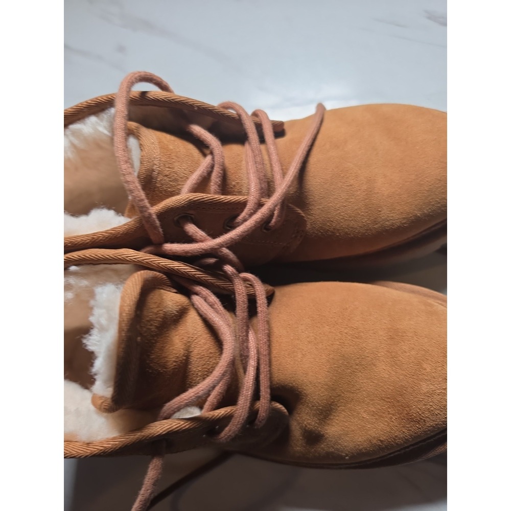 UGG - Picture 7 of 8